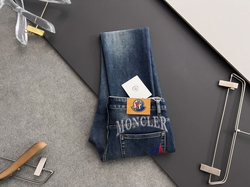 Moncler Jeans